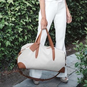 ✨Host Pick✨Henny + Lev Zoe duffel weekender